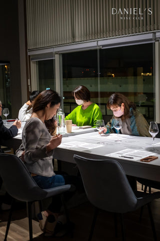 2025.10.16 (木) | ワインと英会話の楽しい教室 | 石川町校 | 20:00~21:30 | クレジットカード OK | 当日現金 OK