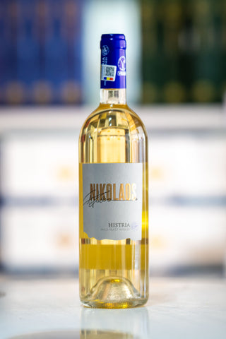 ニコラオス ホワイト 2023年