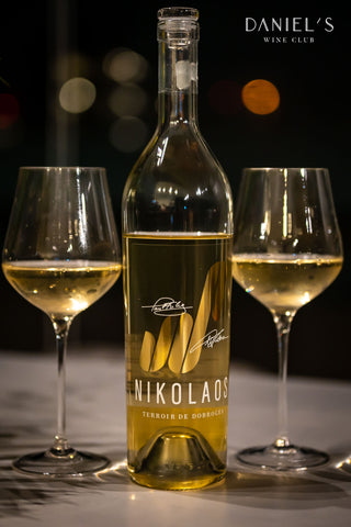 Nikolaos White 2022 / Wild Yeast-Fermented Wine