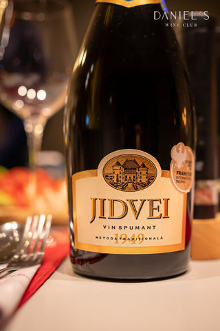 Jidvei Extra Brut / Vin spumant de calitate realizat prin metoda tradițională